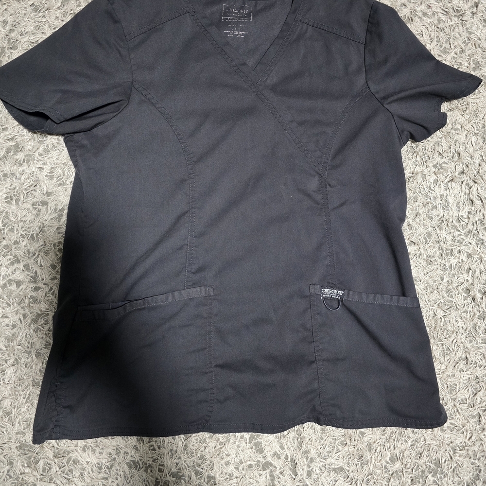 Cherokee Charcoal Scrub Top Women’s Size L V-Neck Medical Uniform